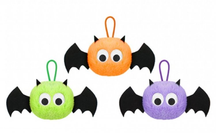 Cute Furry 8cm Plush Bat On Hang Loop ( Assorted Colours ) - Click Image to Close
