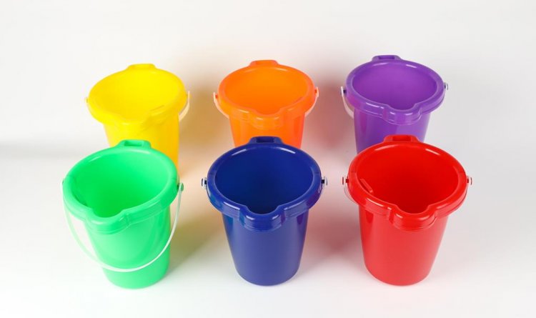 Plastic Bucket Mix Colors - Click Image to Close